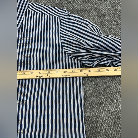 Robert Graham Blue Textured Long Sleeve Button Shirt Flip Cuff • Men’s Medium - Picture 9 of 9